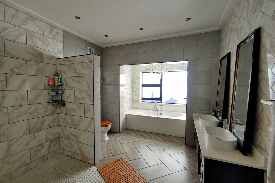 3 Bedroom Property for Sale in Rynfield Gauteng