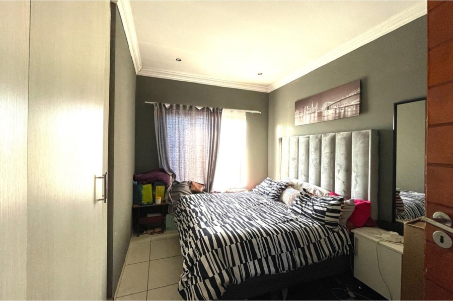 To Let 3 Bedroom Property for Rent in Thatchfield Estate Gauteng