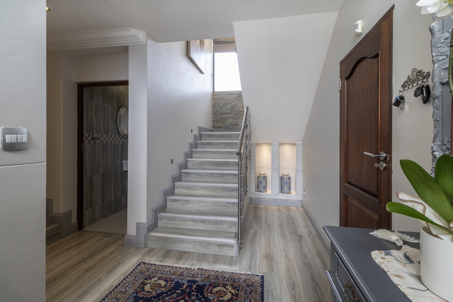 4 Bedroom Property for Sale in Sterrewag Gauteng