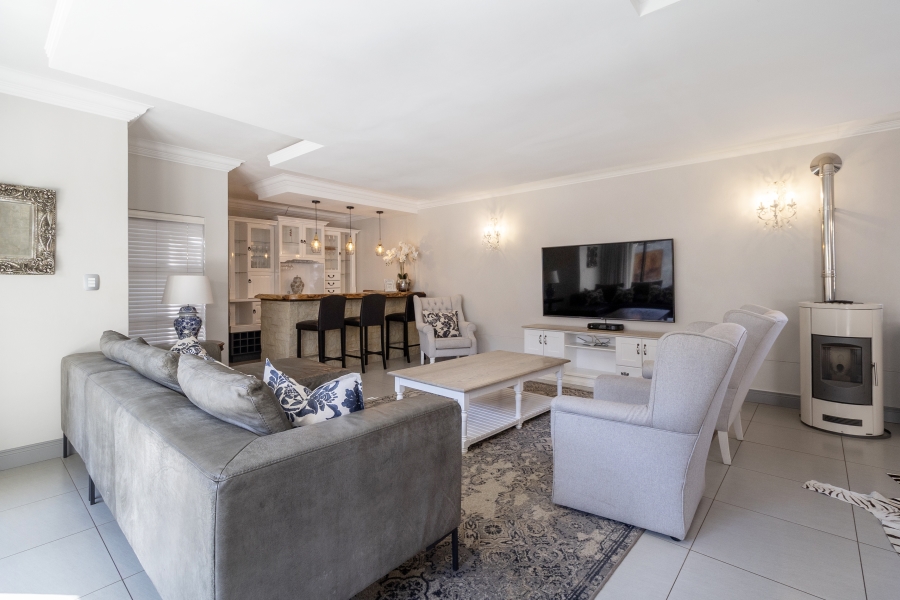 4 Bedroom Property for Sale in Sterrewag Gauteng