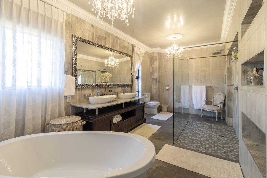 4 Bedroom Property for Sale in Sterrewag Gauteng