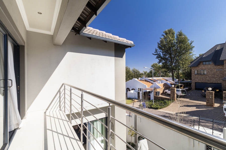 4 Bedroom Property for Sale in Sterrewag Gauteng