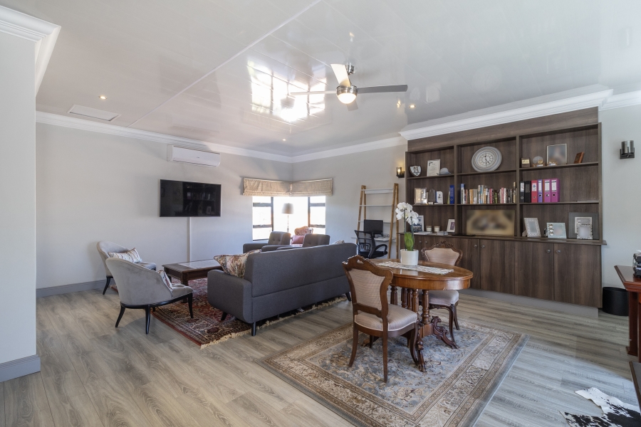 4 Bedroom Property for Sale in Sterrewag Gauteng