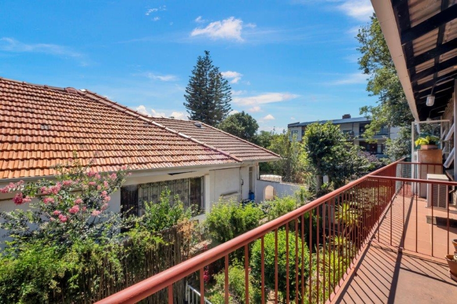 1 Bedroom Property for Sale in Linden Gauteng