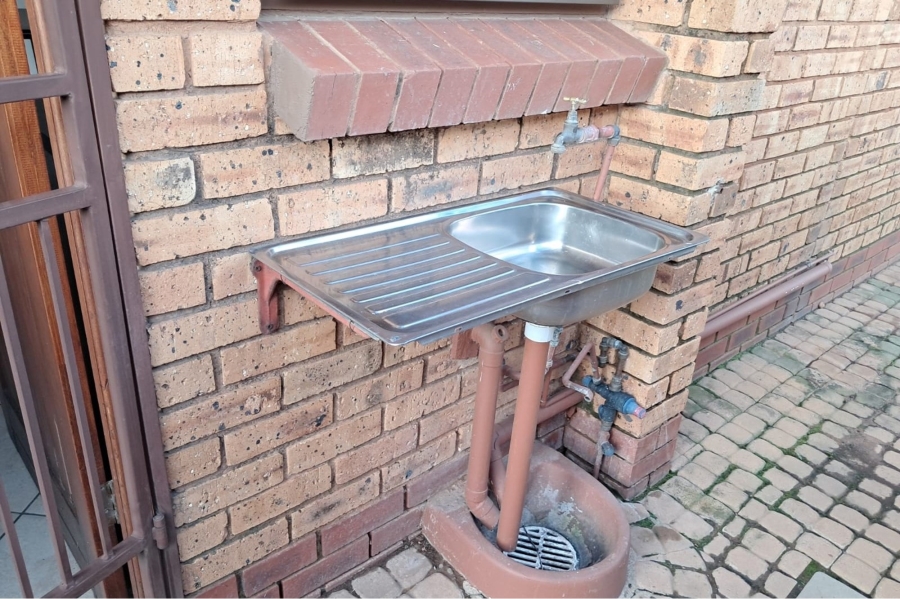 To Let 3 Bedroom Property for Rent in Montana Gauteng
