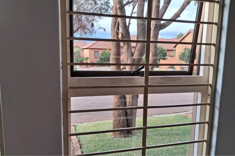 To Let 3 Bedroom Property for Rent in Montana Gauteng