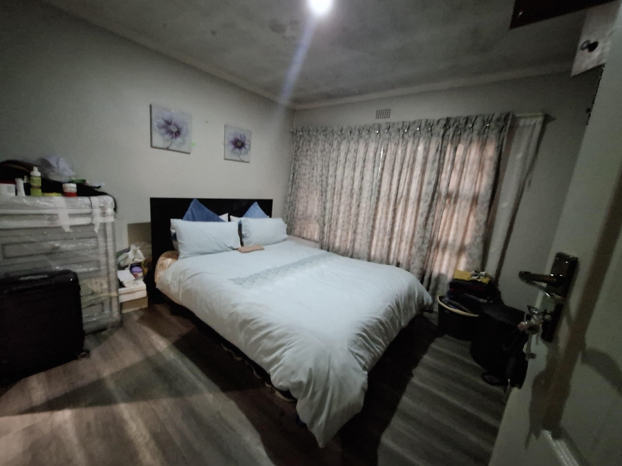 4 Bedroom Property for Sale in Krugersrus Gauteng