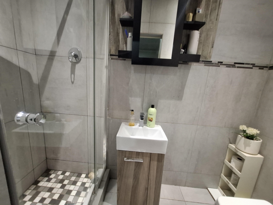 4 Bedroom Property for Sale in Krugersrus Gauteng