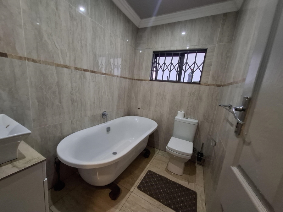 4 Bedroom Property for Sale in Krugersrus Gauteng
