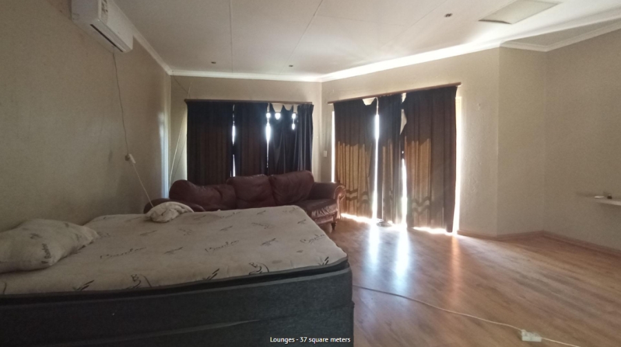 3 Bedroom Property for Sale in Pretoria Gardens Gauteng