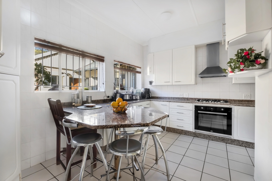 5 Bedroom Property for Sale in Ferndale Gauteng