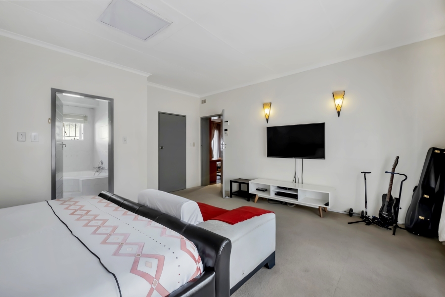 5 Bedroom Property for Sale in Ferndale Gauteng