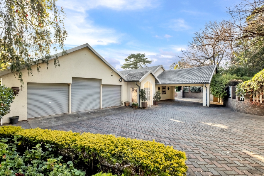5 Bedroom Property for Sale in Ferndale Gauteng