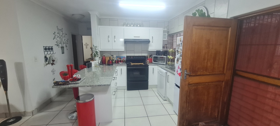 2 Bedroom Property for Sale in Sunair Park Gauteng