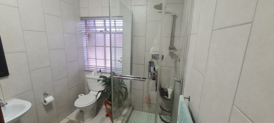 2 Bedroom Property for Sale in Sunair Park Gauteng