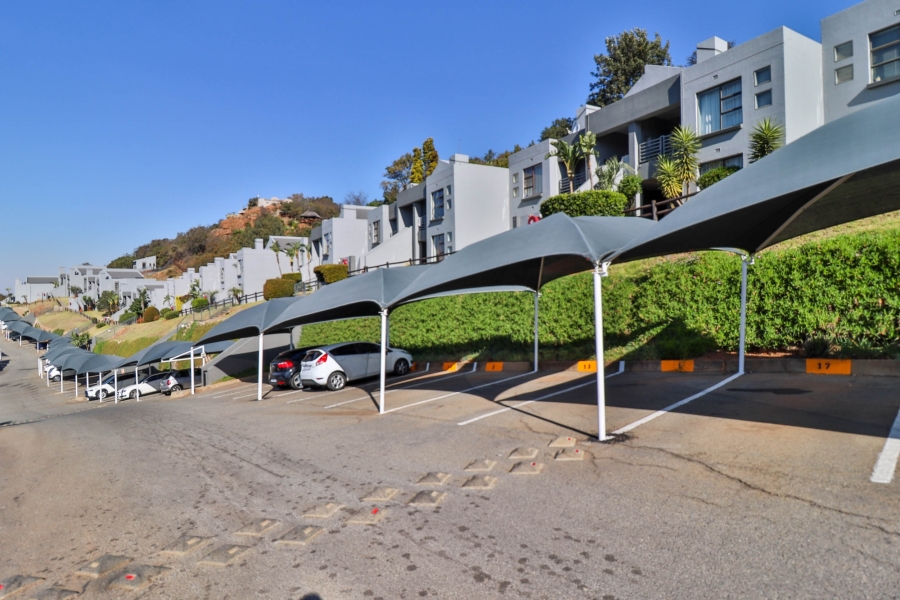2 Bedroom Property for Sale in Glenvista Gauteng