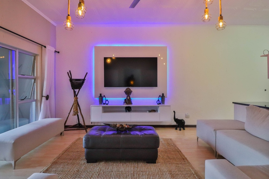 2 Bedroom Property for Sale in Glenvista Gauteng