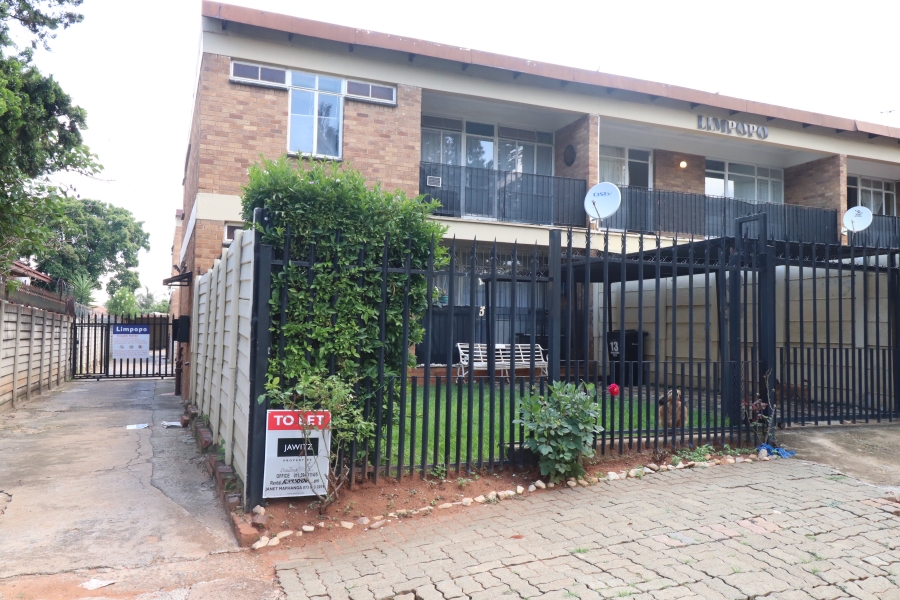 1 Bedroom Property for Sale in Birchleigh Gauteng