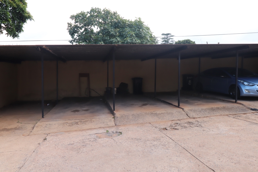 1 Bedroom Property for Sale in Birchleigh Gauteng