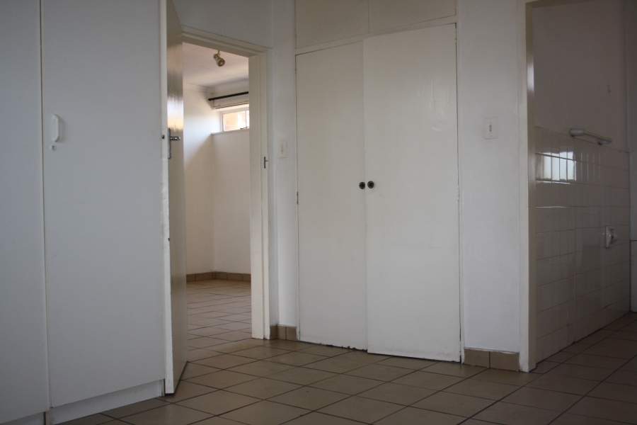 1 Bedroom Property for Sale in Birchleigh Gauteng