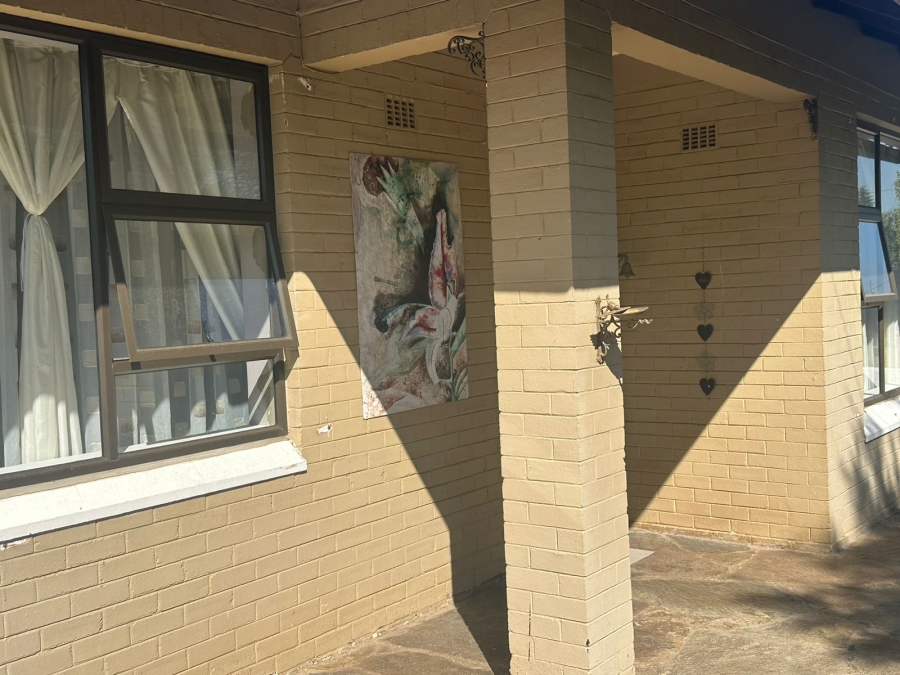 To Let 3 Bedroom Property for Rent in Discovery Gauteng