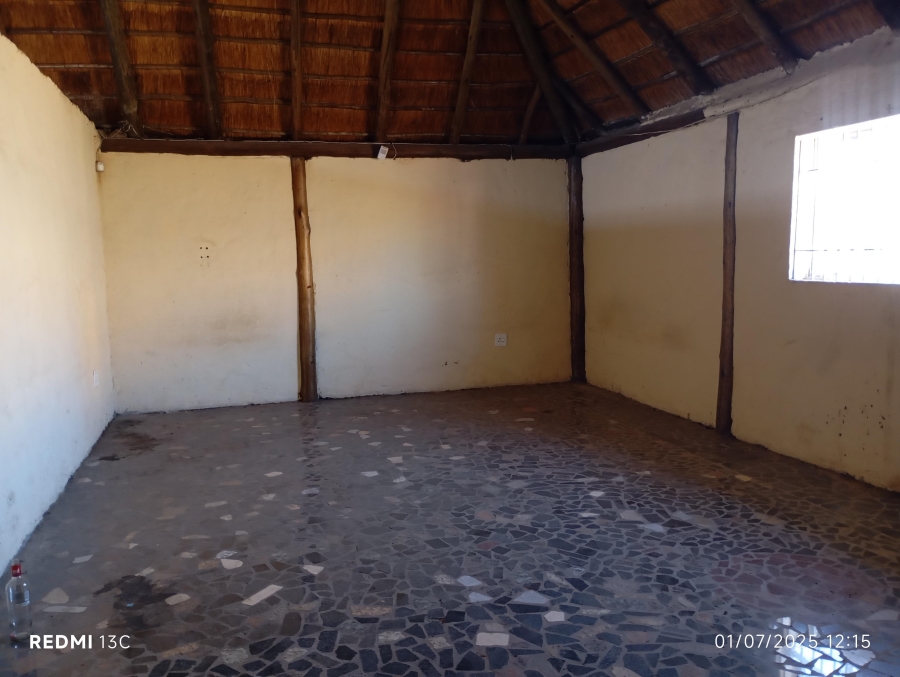 To Let 4 Bedroom Property for Rent in Chloorkop Gauteng