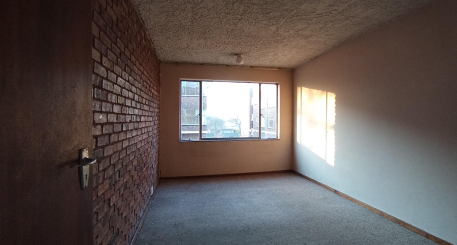 1 Bedroom Property for Sale in Pretoria West Gauteng