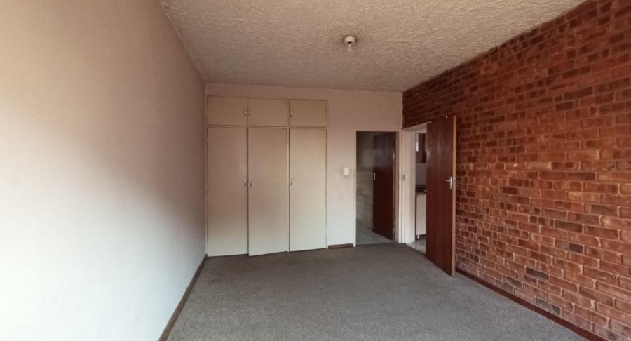 1 Bedroom Property for Sale in Pretoria West Gauteng