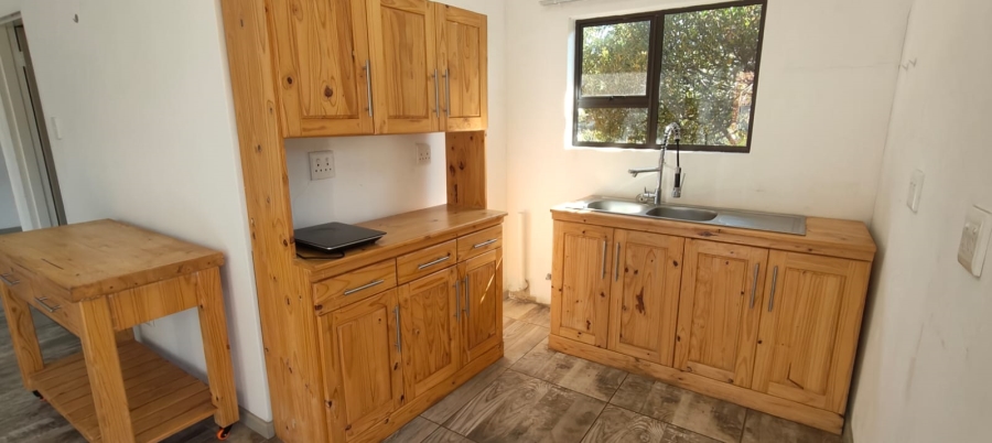 To Let 2 Bedroom Property for Rent in Riversdale Gauteng