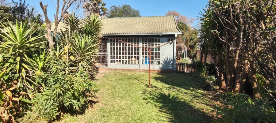 To Let 2 Bedroom Property for Rent in Riversdale Gauteng