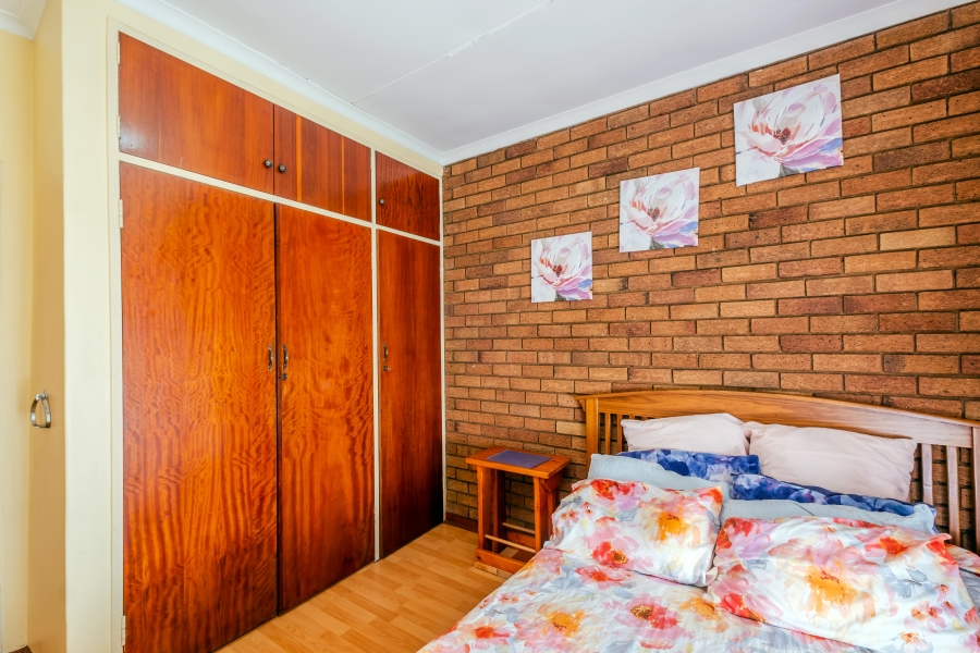 7 Bedroom Property for Sale in Lynnwood Ridge Gauteng