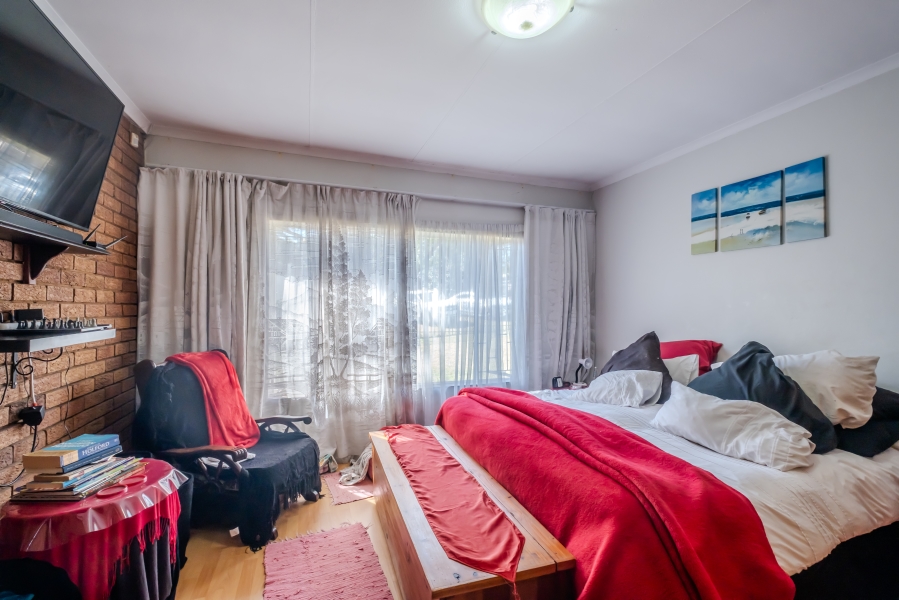 7 Bedroom Property for Sale in Lynnwood Ridge Gauteng