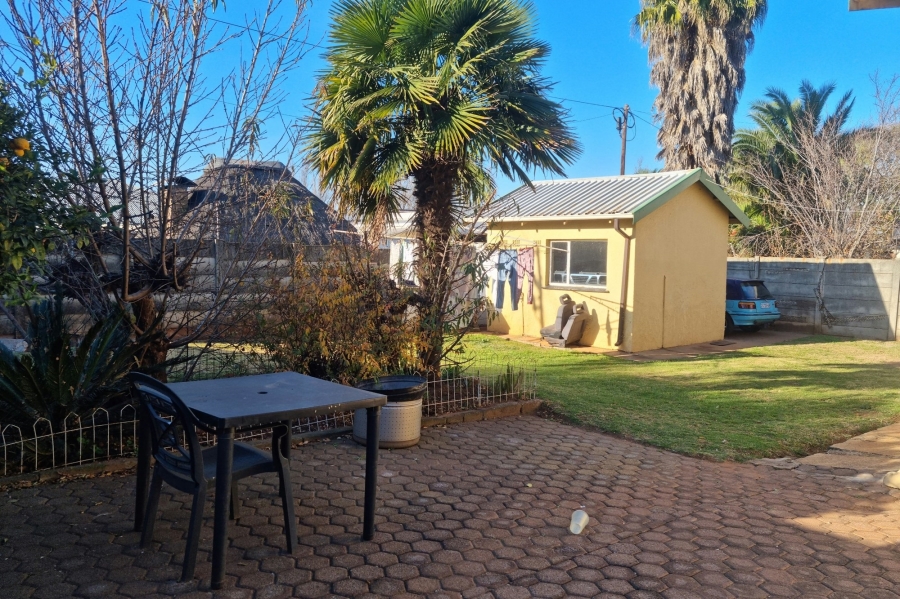 4 Bedroom Property for Sale in Georginia Gauteng