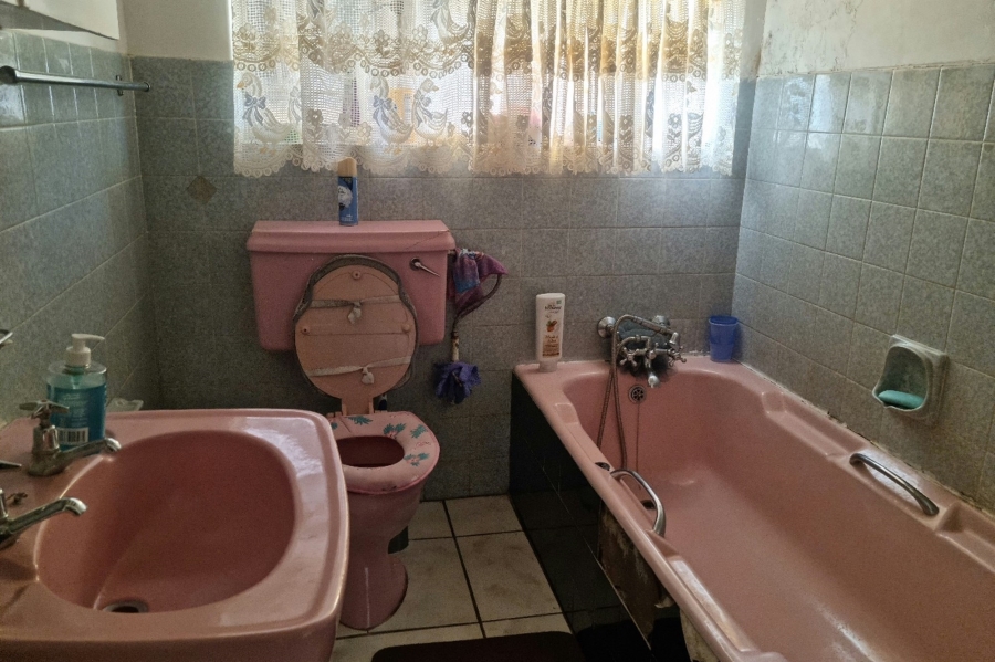 4 Bedroom Property for Sale in Georginia Gauteng