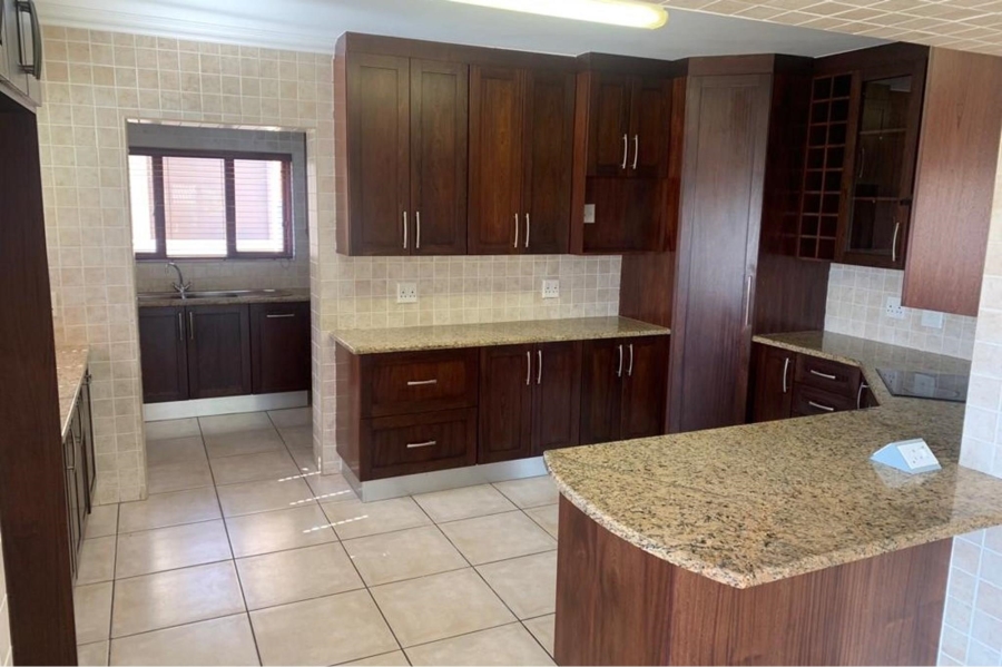 To Let 3 Bedroom Property for Rent in Chancliff A H Gauteng