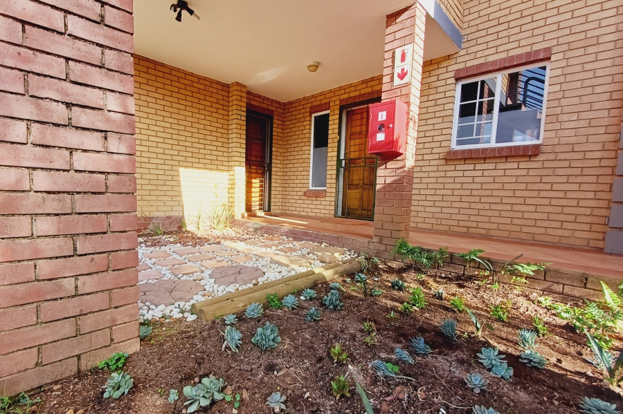 To Let 2 Bedroom Property for Rent in Moreleta Park Gauteng