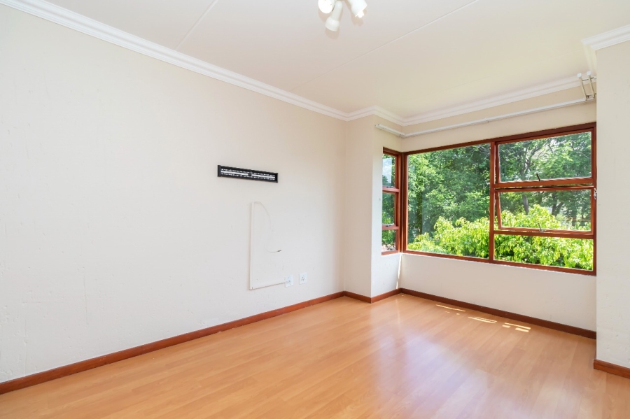 To Let 2 Bedroom Property for Rent in Rivonia Gauteng