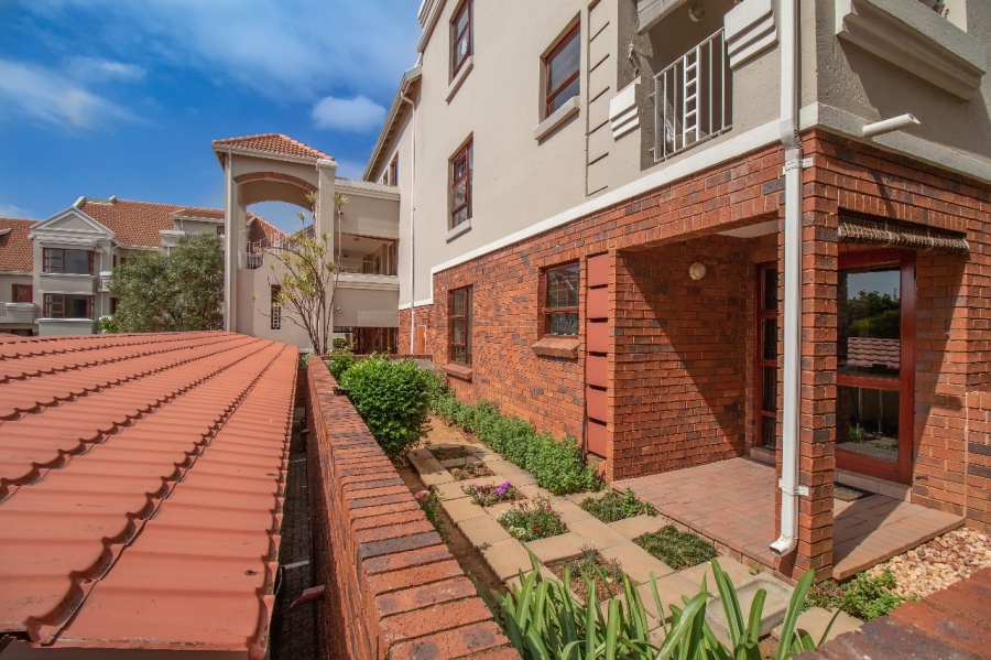 To Let 2 Bedroom Property for Rent in Rivonia Gauteng