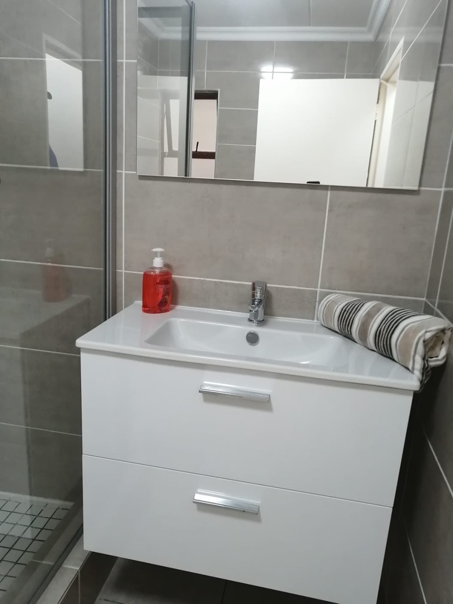 To Let 2 Bedroom Property for Rent in Rivonia Gauteng