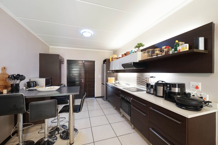 2 Bedroom Property for Sale in Douglasdale Gauteng