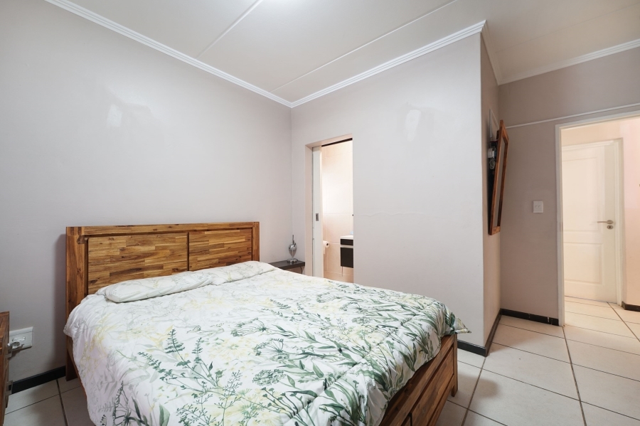 2 Bedroom Property for Sale in Douglasdale Gauteng