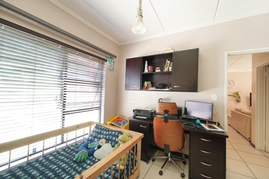 2 Bedroom Property for Sale in Douglasdale Gauteng