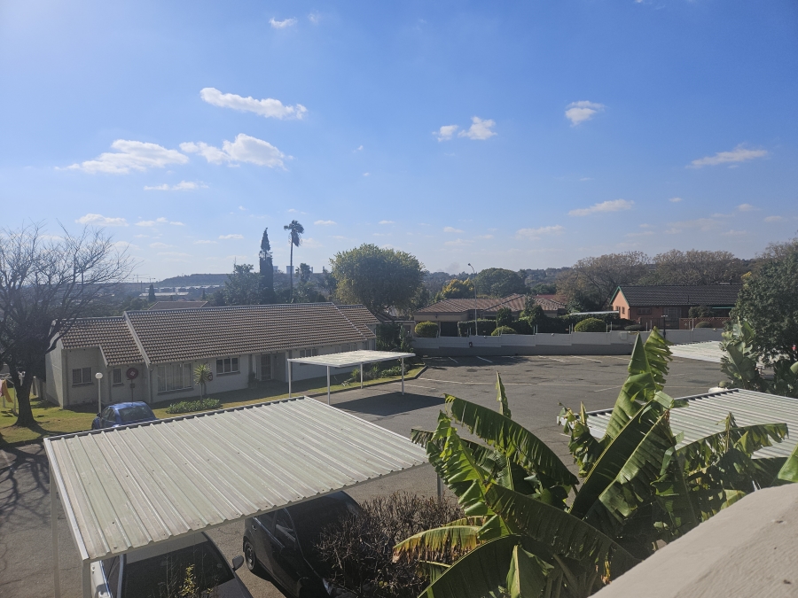 2 Bedroom Property for Sale in Eden Glen Gauteng