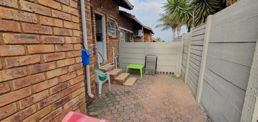 To Let 3 Bedroom Property for Rent in Meyersdal Gauteng