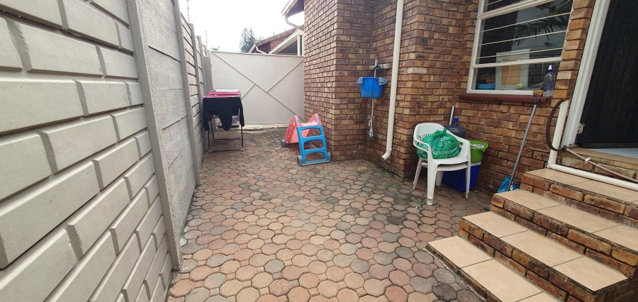 To Let 3 Bedroom Property for Rent in Meyersdal Gauteng