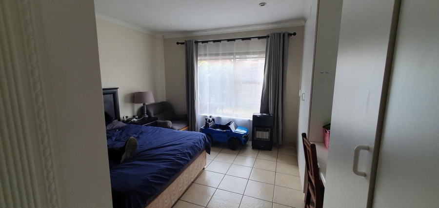 To Let 3 Bedroom Property for Rent in Meyersdal Gauteng