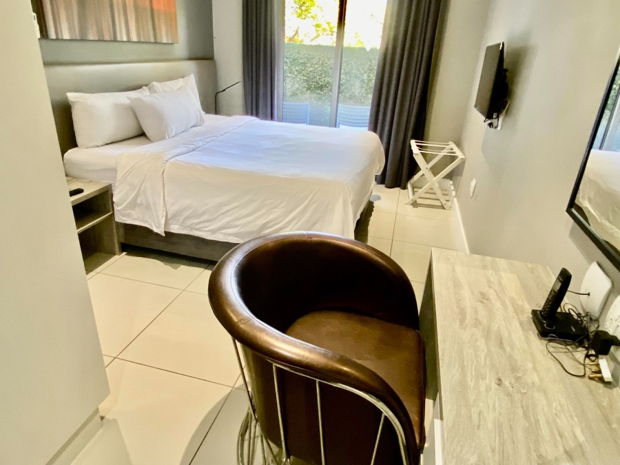To Let 0 Bedroom Property for Rent in Rosebank Gauteng