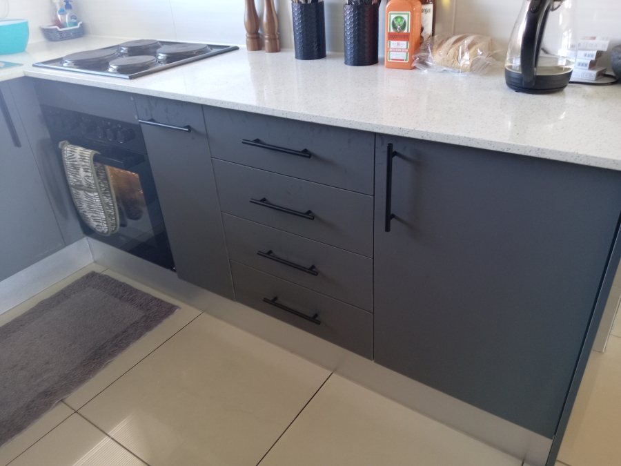 To Let 2 Bedroom Property for Rent in Florentia Gauteng