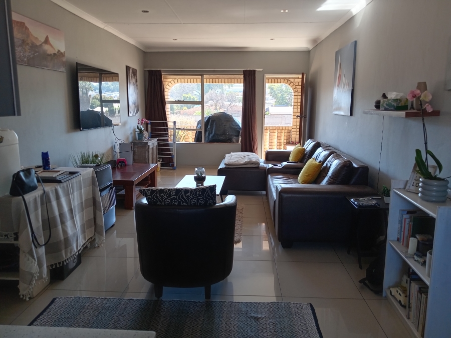 To Let 2 Bedroom Property for Rent in Florentia Gauteng
