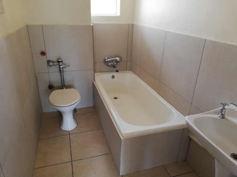 To Let 2 Bedroom Property for Rent in Horizon View Gauteng